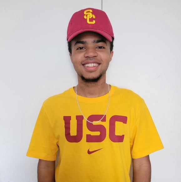 Meet your Posher, Maria - Picture 2 of 2